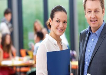 Navigating the Virtual Campus: Selecting an Online Educational Leadership Master’s Program