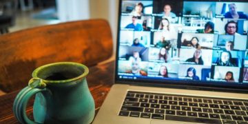 Why Educational Bloggers Need Instagram Page