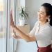 3 Ways That Clean Windows Could Improve the Perception of Your Business with Customers