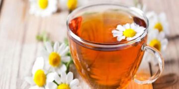 A Complete Guide to the Various Health Benefits of Drinking Chamomile Tea on a Regular Basis