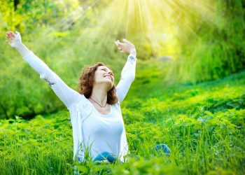 50 Little Things You Can Do to Make Your Heart Feel Happy