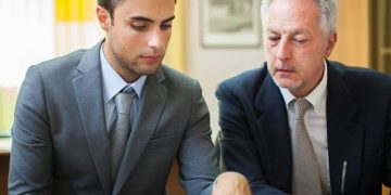 How to Transition from a Paralegal to a Lawyer