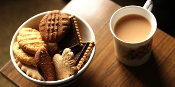 Sweet Moments: Creative Ways to Serve and Share Chocolate Biscuits