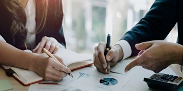 Annual Report for the Self-Employed: 2025 Guide