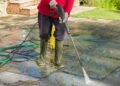 How to Choose the Right Local Pressure Washing Companies for Your Home