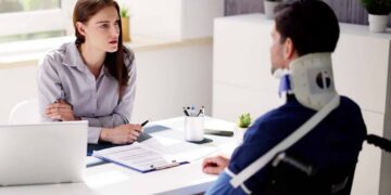Why You Should Hire An Attorney—Not A Disability Advocate—When Applying For SSDI Benefits